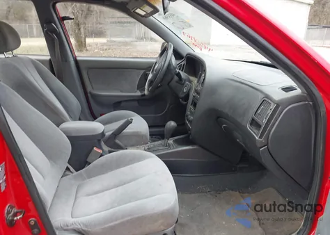 2004 Hyundai Elantra Gls/Gt from USA, damaged, VIN KMHDN46D44U837932